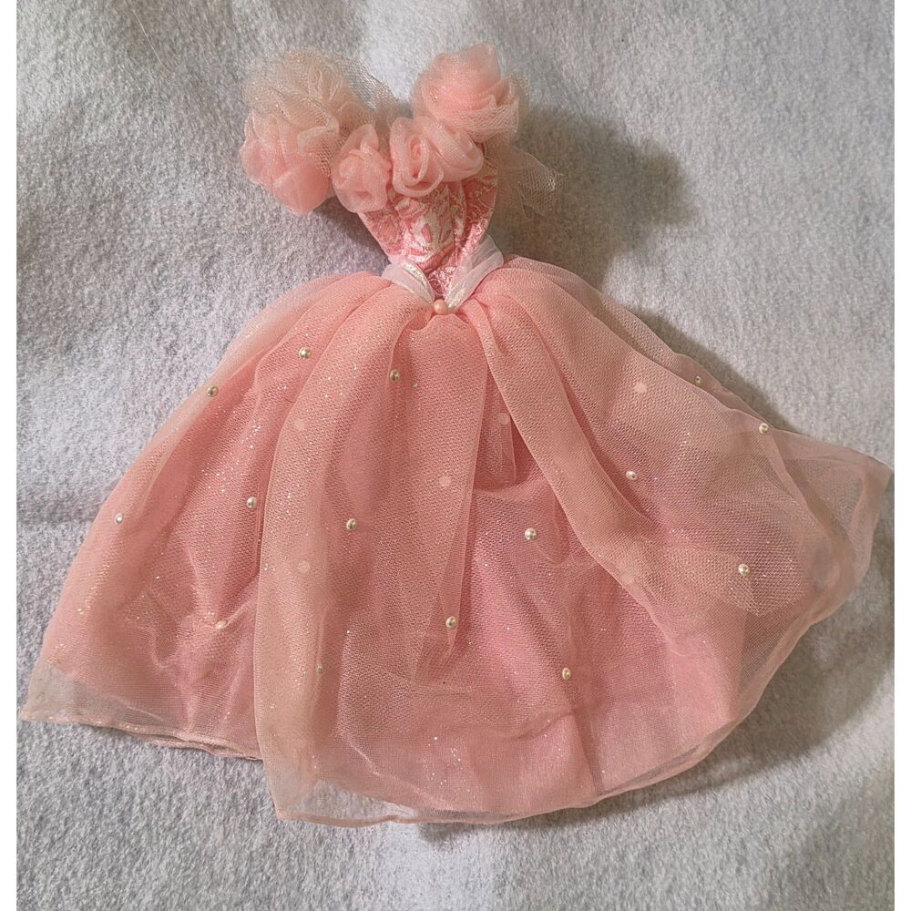 Vintage 1991 Barbie Birthday Surprise Peach Gown Rosette Pearl Dress 3679